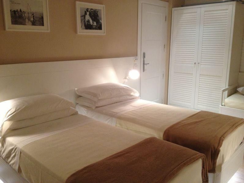 Hotel Bristol กัตตอลิกา ภายนอก รูปภาพ